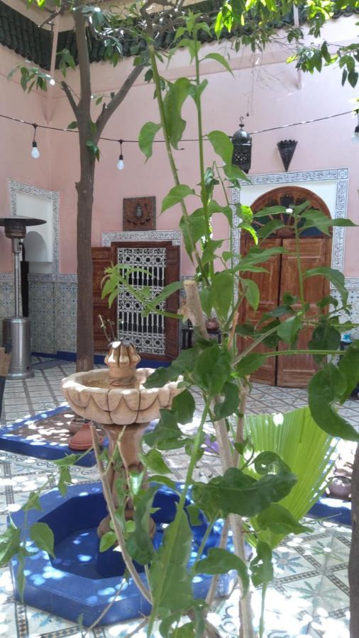 Riad Bouchouari 33 Marrakesh Luaran gambar