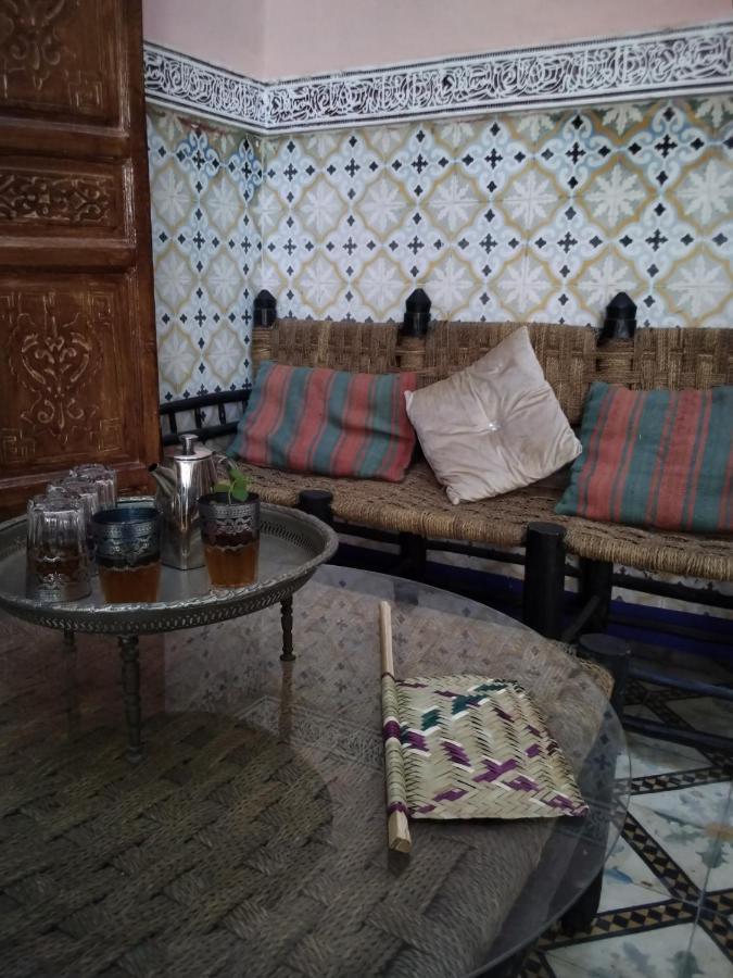 Riad Bouchouari 33 Marrakesh Luaran gambar