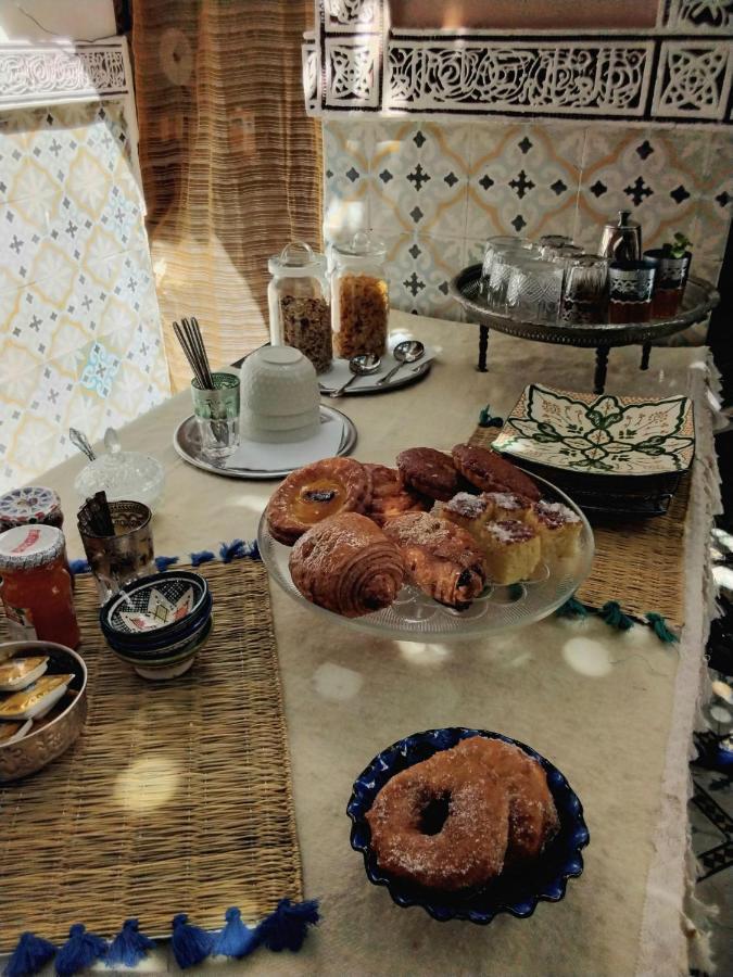 Riad Bouchouari 33 Marrakesh Luaran gambar