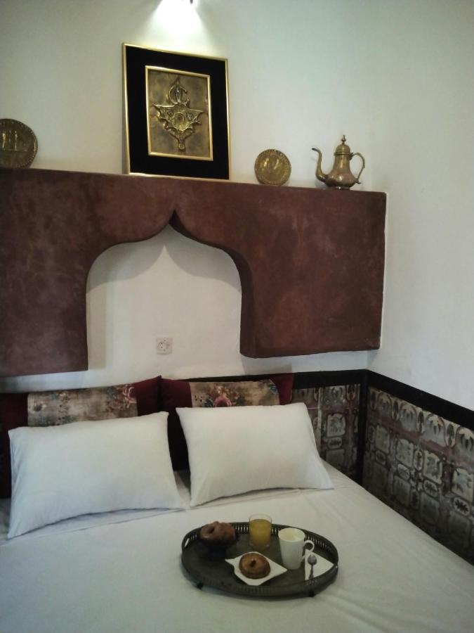 Riad Bouchouari 33 Marrakesh Luaran gambar