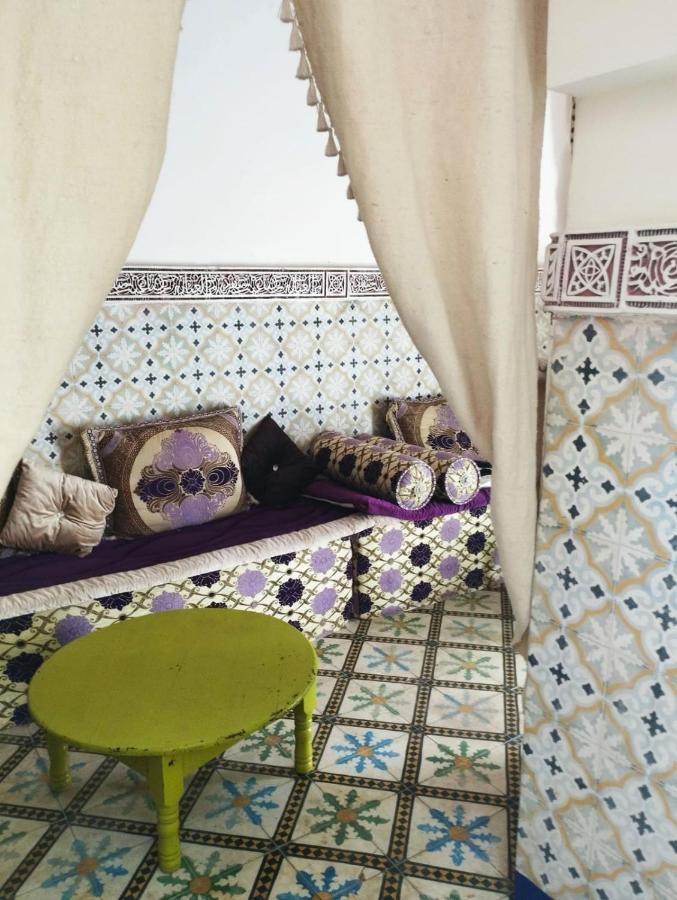 Riad Bouchouari 33 Marrakesh Luaran gambar